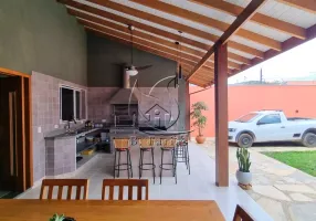 Foto 1 de Casa com 3 Quartos à venda, 125m² em Praia de Juquehy, São Sebastião