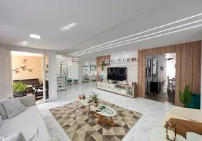 Foto 1 de Casa de Condomínio com 5 Quartos à venda, 230m² em Itapuã, Salvador