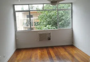 Foto 1 de Apartamento com 2 Quartos à venda, 80m² em Jardim Guanabara, Rio de Janeiro
