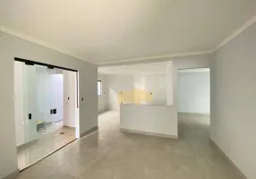 Foto 1 de Casa com 3 Quartos à venda, 123m² em Jardim Bela Vista, Rio Claro