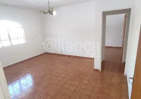 Foto 1 de Casa com 3 Quartos para alugar, 120m² em Glória, Vila Velha