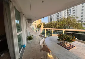 Foto 1 de Apartamento com 4 Quartos para venda ou aluguel, 164m² em Barra da Tijuca, Rio de Janeiro
