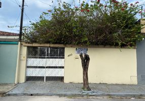 Foto 1 de Casa com 3 Quartos para alugar, 170m² em São João do Tauape, Fortaleza