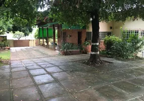 Foto 1 de Casa com 5 Quartos à venda, 700m² em Santa Rosa, Cuiabá