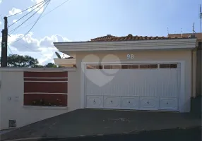 Foto 1 de Casa com 3 Quartos à venda, 130m² em Jardim Hikari, São Carlos