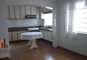 Foto 1 de Sobrado com 2 Quartos à venda, 157m² em Vila Pires, Santo André