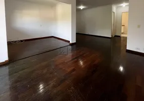 Foto 1 de Apartamento com 3 Quartos para alugar, 111m² em Santo Amaro, São Paulo
