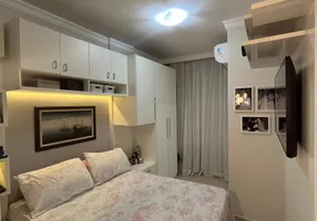 Foto 1 de Apartamento com 3 Quartos à venda, 80m² em Itapuã, Vila Velha