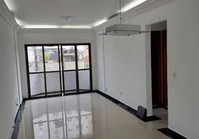 Foto 1 de Apartamento com 2 Quartos à venda, 90m² em Embaré, Santos