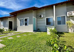 Foto 1 de Casa de Condomínio com 2 Quartos à venda, 73m² em Itinga, Araquari