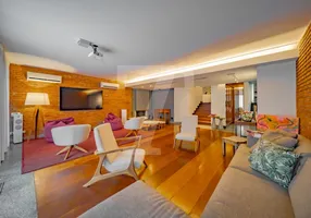 Foto 1 de Casa com 4 Quartos para alugar, 403m² em Jardim Paulistano, São Paulo