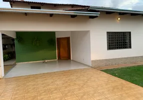 Foto 1 de Casa com 3 Quartos à venda, 490m² em Setor Faiçalville, Goiânia