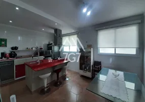 Foto 1 de Sobrado com 3 Quartos à venda, 160m² em Enseada, Guarujá