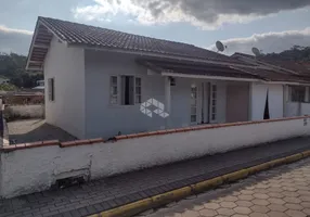 Foto 1 de Casa com 2 Quartos à venda, 73m² em Centro, Guabiruba
