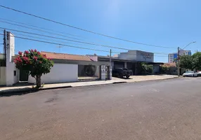 Foto 1 de Sala Comercial com 3 Quartos à venda, 931m² em Vila Velosa, Araraquara