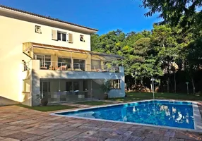 Foto 1 de Casa com 4 Quartos à venda, 650m² em Horto Florestal, São Paulo