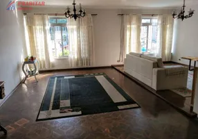 Foto 1 de Sobrado com 4 Quartos à venda, 390m² em Vila Ipojuca, São Paulo