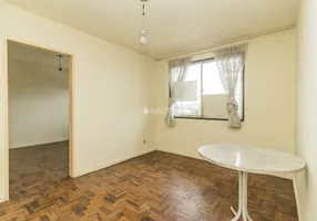 Foto 1 de Apartamento com 1 Quarto para alugar, 35m² em Costa E Silva, Porto Alegre