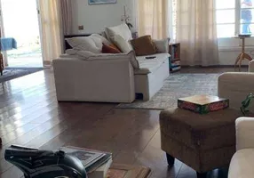 Foto 1 de Casa de Condomínio com 4 Quartos à venda, 343m² em Alphaville, Santana de Parnaíba