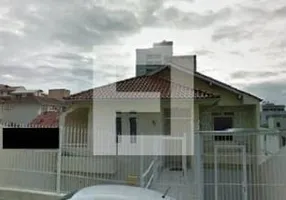 Foto 1 de Casa com 4 Quartos à venda, 304m² em Estreito, Florianópolis