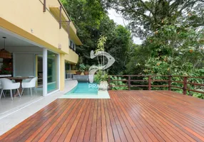 Foto 1 de Casa de Condomínio com 5 Quartos à venda, 350m² em São Pedro, Guarujá