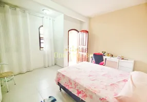 Foto 1 de Casa com 3 Quartos à venda, 260m² em Vila Santa Cecília, Volta Redonda