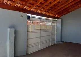 Foto 1 de Casa com 2 Quartos à venda, 108m² em Vila Santana, Araraquara