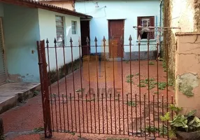 Foto 1 de Casa com 2 Quartos à venda, 188m² em Bom Retiro, São Paulo