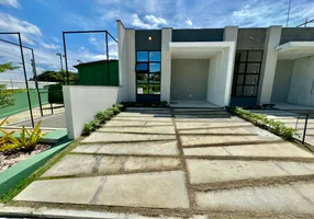 Foto 1 de Casa de Condomínio com 2 Quartos à venda, 66m² em Centro, Aquiraz