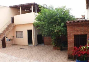 Foto 1 de Casa com 2 Quartos à venda, 159m² em Cocaia, Guarulhos