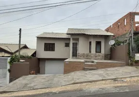 Foto 1 de Casa com 3 Quartos à venda, 160m² em Santa Isabel, Viamão