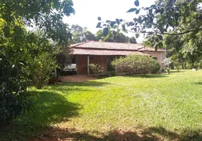 Foto 1 de Fazenda/Sítio com 3 Quartos à venda, 225m² em Setor Central , Bela Vista de Goiás