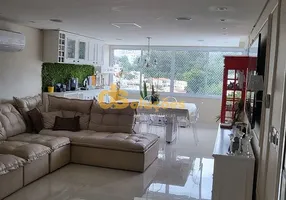 Foto 1 de Apartamento com 3 Quartos para alugar, 146m² em Aclimação, São Paulo