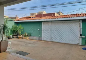 Foto 1 de Casa com 3 Quartos à venda, 250m² em Jardim Irajá, Ribeirão Preto