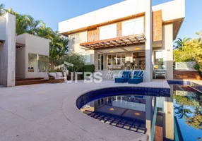 Foto 1 de Casa de Condomínio com 4 Quartos à venda, 500m² em Alphaville Cruzeiro, Goiânia