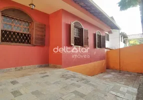 Foto 1 de Casa de Condomínio com 4 Quartos para alugar, 180m² em Planalto, Belo Horizonte