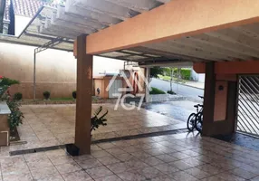 Foto 1 de Casa de Condomínio com 3 Quartos à venda, 280m² em Granja Viana, Cotia