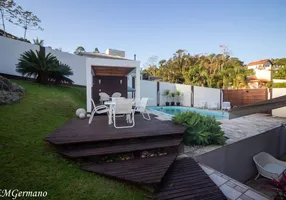 Foto 1 de Casa com 4 Quartos à venda, 293m² em Trindade, Florianópolis