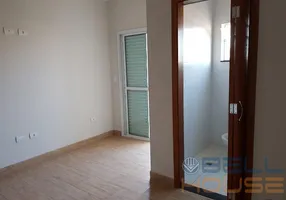 Foto 1 de Sobrado com 2 Quartos para alugar, 120m² em Vila Curuçá, Santo André