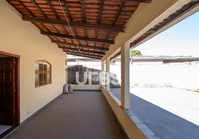 Foto 1 de Casa com 3 Quartos à venda, 350m² em Vila Alzira, Aparecida de Goiânia