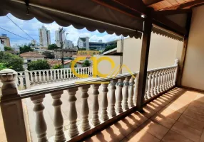 Foto 1 de Casa com 3 Quartos à venda, 227m² em Santa Tereza, Belo Horizonte