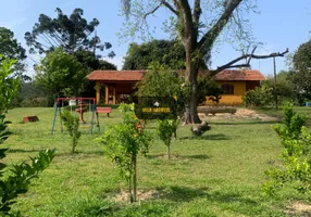 Foto 1 de Fazenda/Sítio com 3 Quartos à venda, 250m² em Angola, Santa Branca