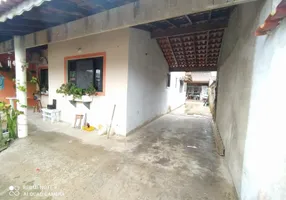 Foto 1 de Casa com 4 Quartos à venda, 140m² em Balneário Gaivota, Itanhaém
