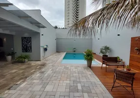 Foto 1 de Casa com 4 Quartos à venda, 279m² em ALCANTARA, Londrina