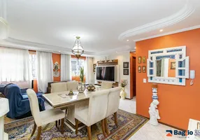 Foto 1 de Apartamento com 3 Quartos à venda, 68m² em Lindóia, Curitiba