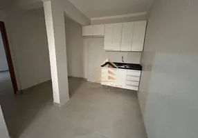 Foto 1 de Casa com 2 Quartos para alugar, 50m² em Jardim Munhoz, Guarulhos