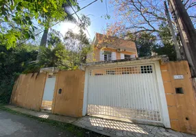 Foto 1 de Casa com 5 Quartos à venda, 240m² em Cigarras, São Sebastião