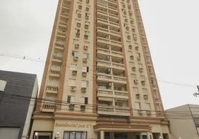 Foto 1 de Apartamento com 3 Quartos para alugar, 84m² em Centro, Foz do Iguaçu