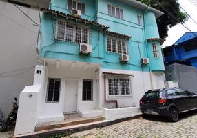 Imóvel Comercial com 10 Quartos para alugar, 202m² em Copacabana, Rio de Janeiro - imagem 1 Foto 1 de Imóvel Comercial com 10 Quartos para alugar, 202m² em Copacabana, Rio de Janeiro