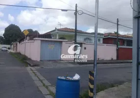 Foto 1 de Casa com 3 Quartos à venda, 180m² em Montese, Fortaleza